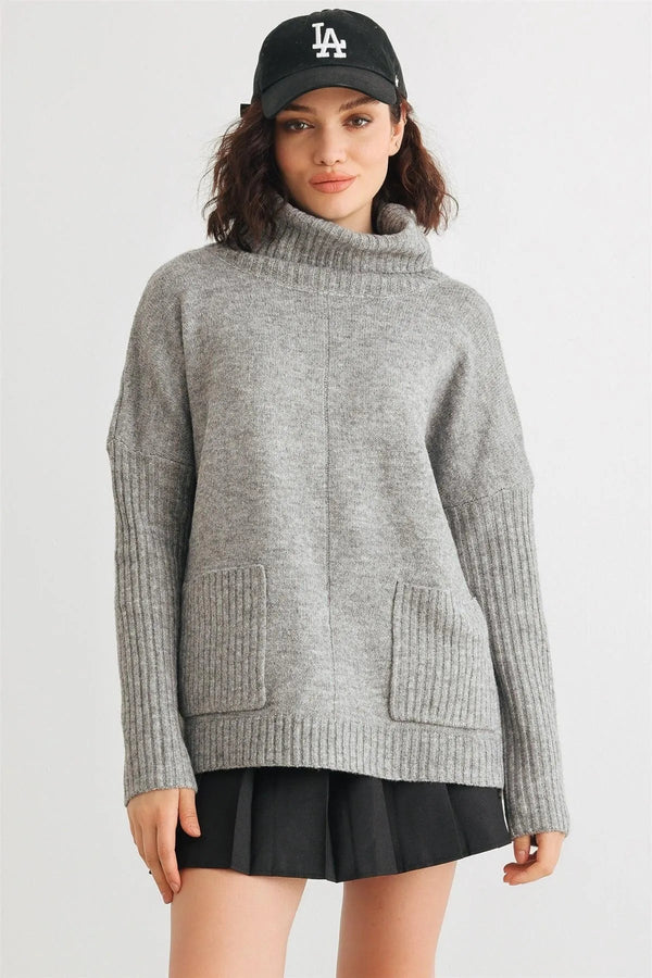 Heather Grey Turtleneck Knit Sweater – Women’s Long Sleeve Pullover with Pockets